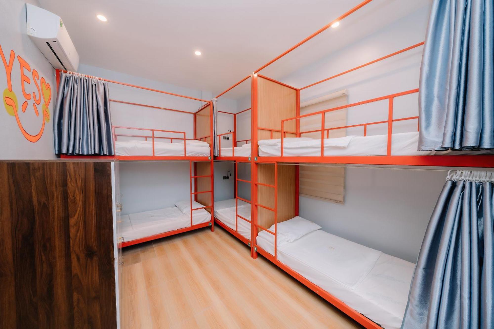 Napoli Hostel Chan Chau Bagian luar foto